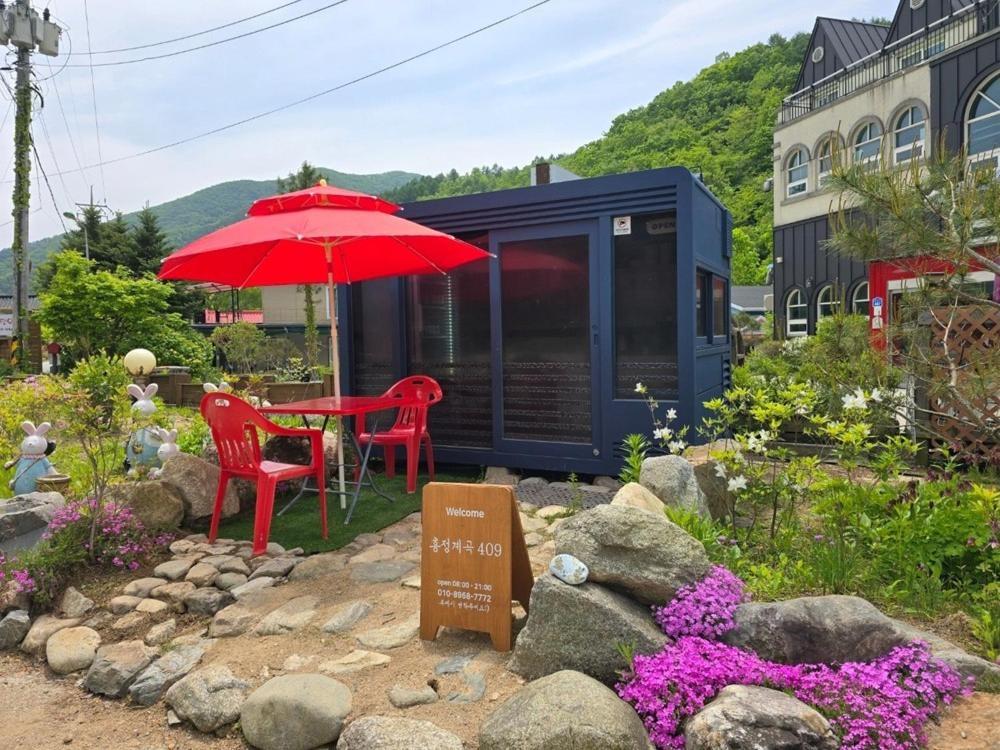 Pyeongchang Heungjeong Valley 409 Pension Exterior foto